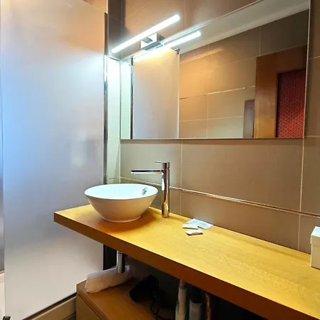 Apartament Hostdomus - La Casa Del Maestro *