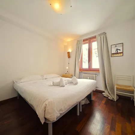 Hostdomus - La Casa Del Maestro Sestriere